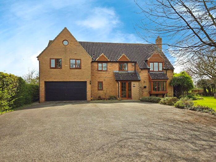 4 Bedroom Detached House For Sale In Elmore Back, Elmore, Gloucester, GL2