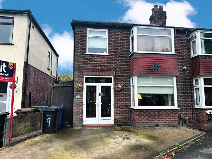 3 Bedroom Semi-Detached House For Sale In Church Grove, Hazel Grove, Stockport, SK7
