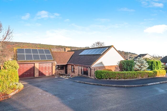 3 Bedroom Detached Bungalow For Sale In Abbots Way, Minehead, TA24