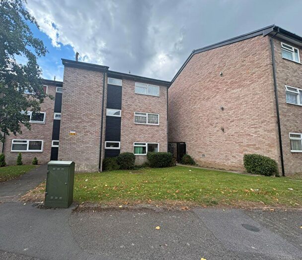 1 Bedroom Flat For Sale In Hotoft Road, Leicester, LE5
