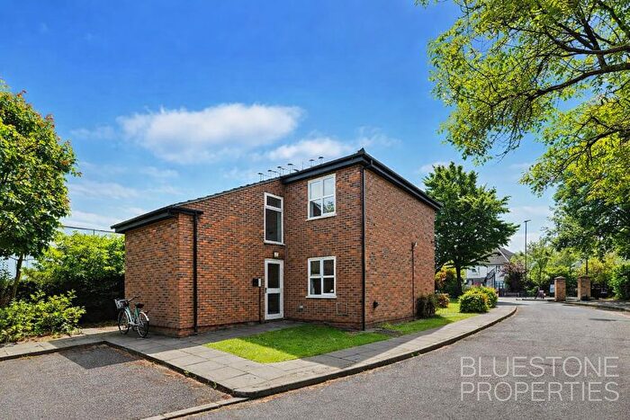 Studio To Rent In Monarch Mews, Streatham, SW16