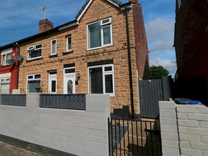 2 Bedroom End Of Terrace House To Rent In Staveley Street, Edlington, Doncaster, DN12