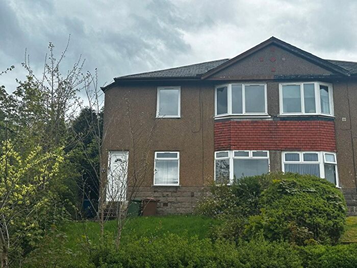 3 Bedroom Flat To Rent In Yair Drive, Cardonald, Glasgow, G52