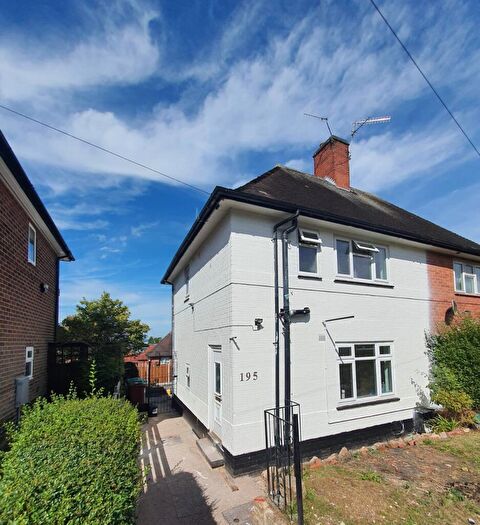 3 Bedroom House To Rent In Raymede Drive, Nottingham, NG5