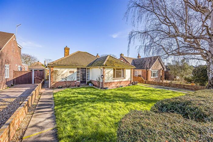 2 Bedroom Detached Bungalow For Sale In Valetta Park, Emsworth, PO10