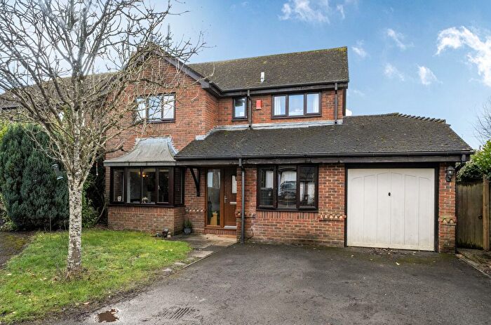 4 Bedroom Detached House For Sale In Lynn Way, Kings Worthy, Winchester, Hampshire, SO23