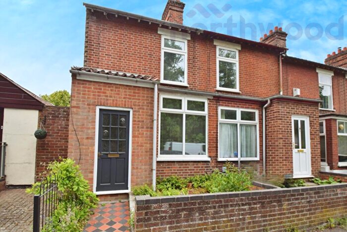 3 Bedroom End Of Terrace House To Rent In Bowthorpe Road, Norwich, NR2