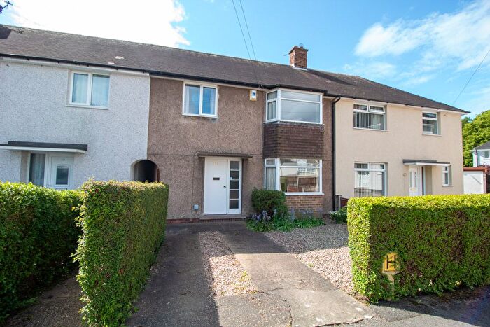 3 Bedroom Terraced House For Sale In Penshore Close, Nottingham, NG11