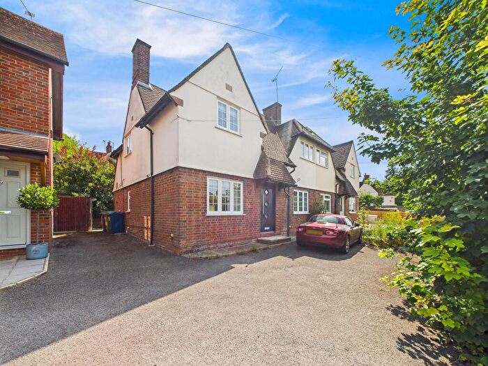 3 Bedroom Semi-Detached House For Sale In Wycombe Road, Princes Risborough, Buckinghamshire, HP27