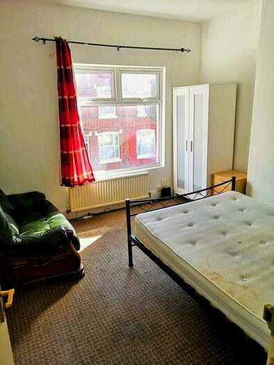 4 Bedroom Terraced House To Rent In Ridley Street, Leicester, LE3