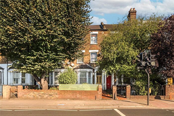 2 Bedroom Flat To Rent In Blackheath Road, Greenwich, SE10