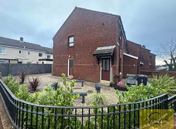 2 Bedroom Apartments For Sale In Cranbrook Court, Belfast, BT14