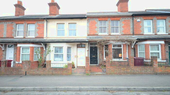 2 Bedroom Terraced House To Rent In Cromwell Road, Caversham, RG4