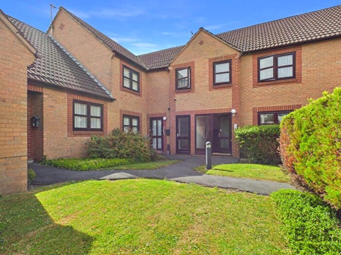 1 Bedroom Flat For Sale In Acacia Mews, Staple Hill, BS16
