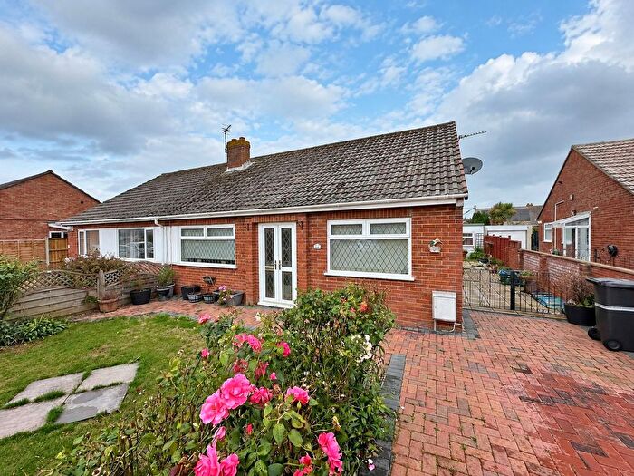 2 Bedroom Semi-Detached Bungalow For Sale In Rosewood Avenue, Burnham-On-Sea, TA8