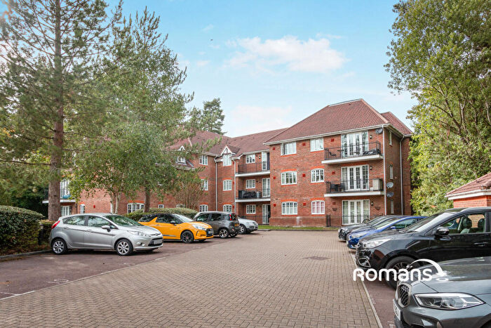 2 Bedroom Flat To Rent In Rotherwick House, Ramsdell Road, Fleet, GU51