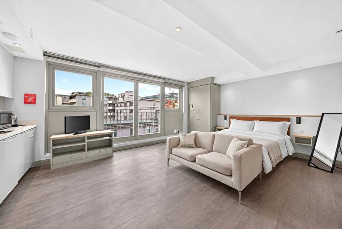 Studio To Rent In Red Lion Street, London, WC1R