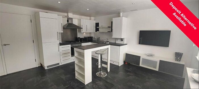 2 Bedroom Apartment To Rent In Foxley Lane, Purley, CR8