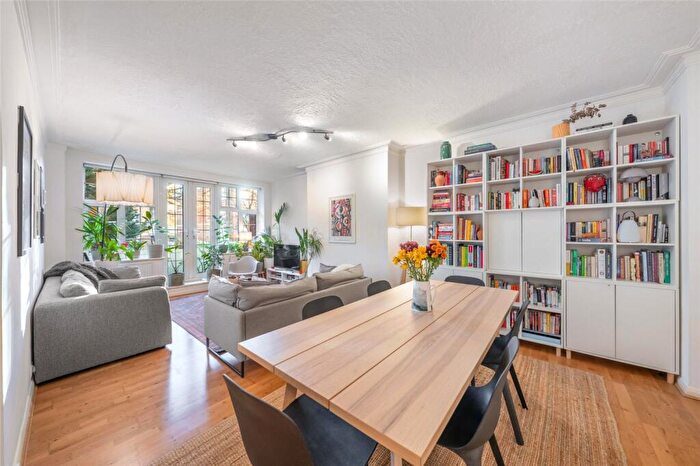 1 Bedroom Apartment For Sale In Acol Court, Acol Road, London, NW6