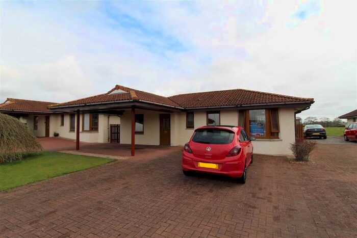 2 Bedroom Detached Bungalow For Sale In , Highland Park, Invergordon, Ross-Shire, IV18