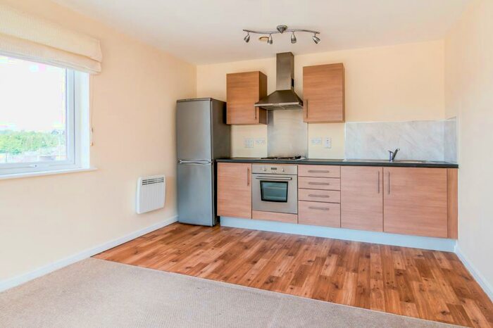 2 Bedroom Apartment To Rent In Manchester Court, Burslem, Stoke On Trent, ST6