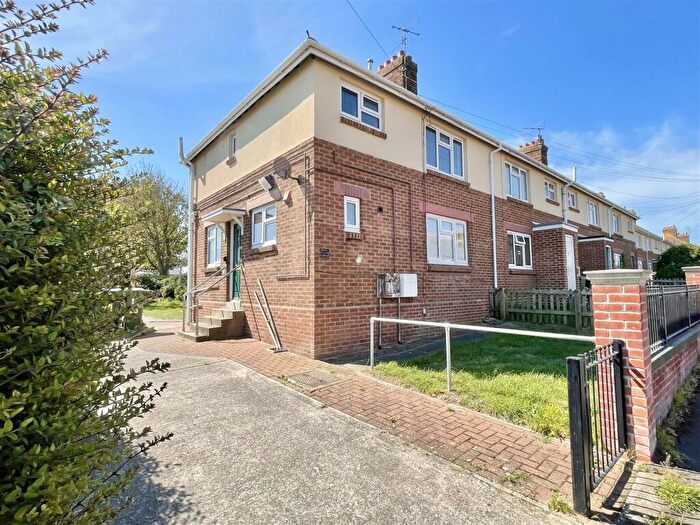 1 Bedroom Flat For Sale In Hereford Road, Weymouth, DT4