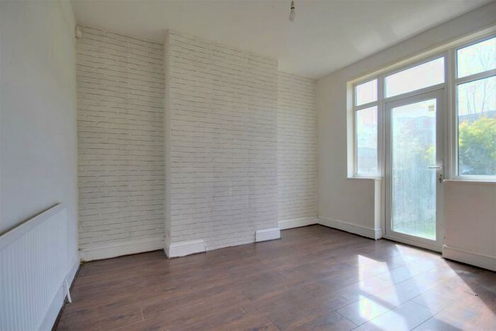 4 Bedroom Detached House To Rent In Leonard Road, Edmonton, London, N9