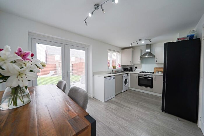 3 Bedroom Semi-detached House For Sale In Tigers Road, Fleckney, Leicester, Leicestershire, LE8