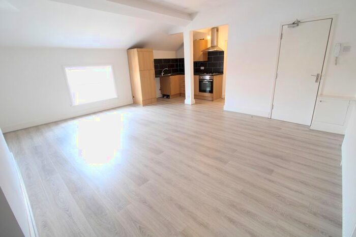 1 Bedroom Flat To Rent In Holden Road, Brighton-Le-Sands, Liverpool, L22