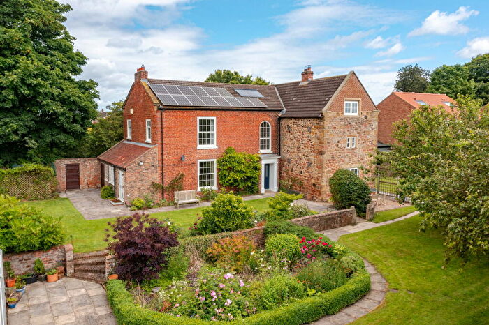 7 Bedroom Country House For Sale In Great Smeaton, Northallerton, DL6