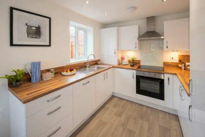 3 Bedroom Semi-Detached House To Rent In Herrold Road, Rugby, Warwickshire, CV23