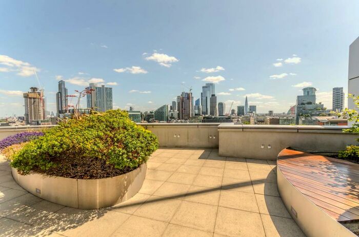 1 Bedroom Maisonette To Rent In Old Street, Old Street, London, EC1Y