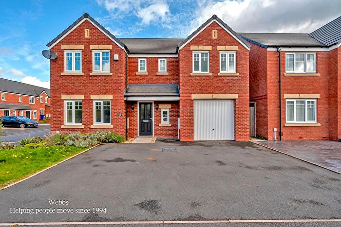 5 Bedroom Detached House For Sale In Kinglet Way, Norton Canes, Cannock, WS11