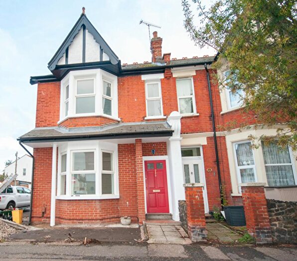4 Bedroom Semi-Detached House To Rent In Westborough Road, Westcliff-on-Sea, SS0