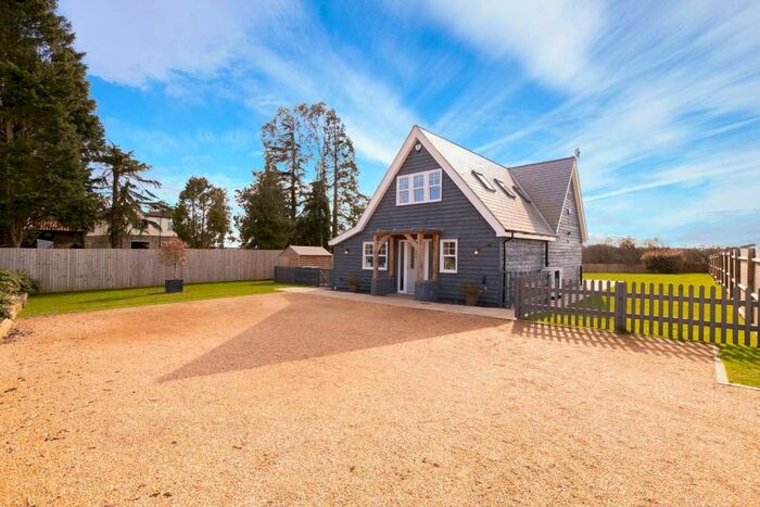 4 Bedroom Detached House For Sale In Maltings Farm, Moreton Ongar, Essex, CM5