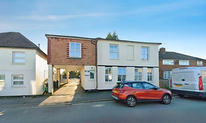 Studio To Rent In London Road, Dunton Green, TN13