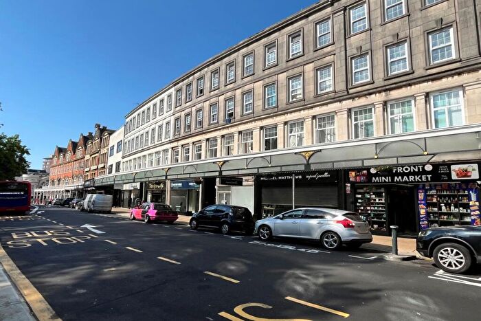 2 Bedroom Flat To Rent In Bournemouth, BH1
