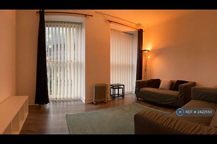 2 Bedroom Flat To Rent In Bank Street, Dundee, DD1