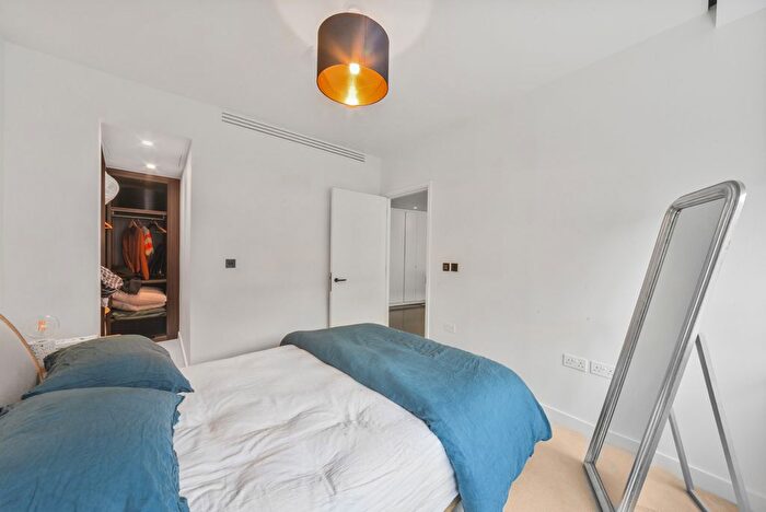 2 Bedroom Flat For Sale In Television Centre, Wood Lane, Shepherd's Bush, W12