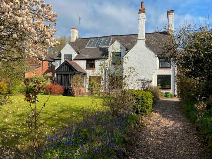 Houses to rent in Taunton, Somerset