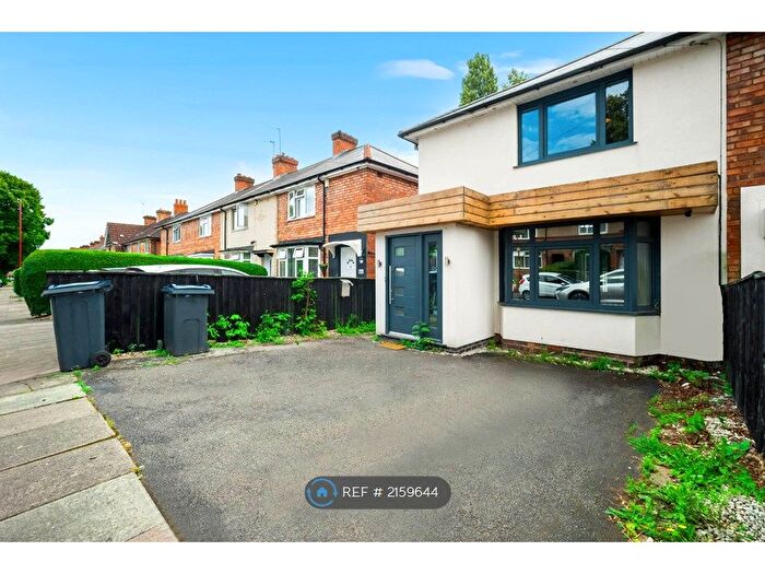 3 Bedroom Semi-Detached House To Rent In Longford Rd, Birmingham, B44