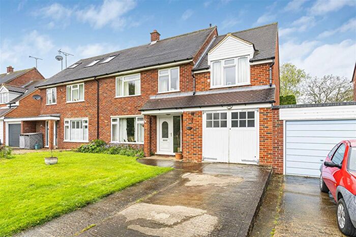 4 Bedroom Detached House To Rent In Courtiers Green, Clifton Hampden, Abingdon, OX14
