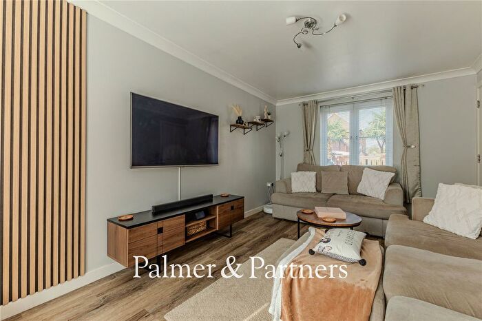 4 Bedroom Detached House For Sale In Bull Road, Ipswich, Suffolk, IP3