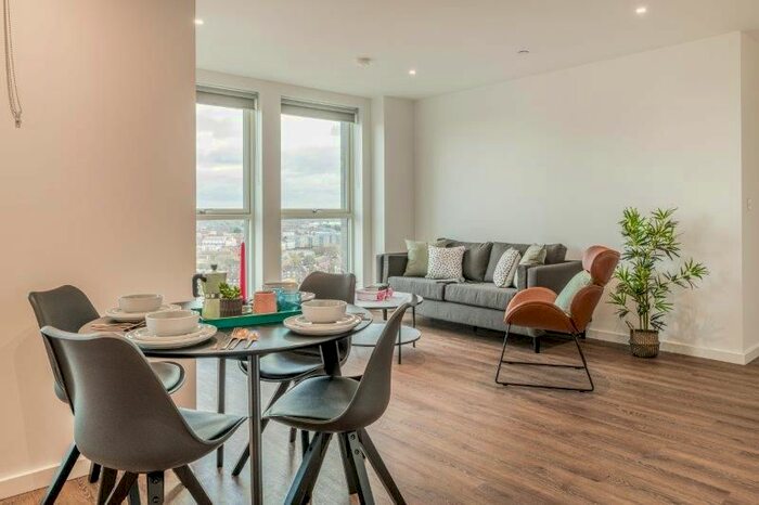 2 Bedroom Flat To Rent In 15 Silvertown Way, Canning Town E16