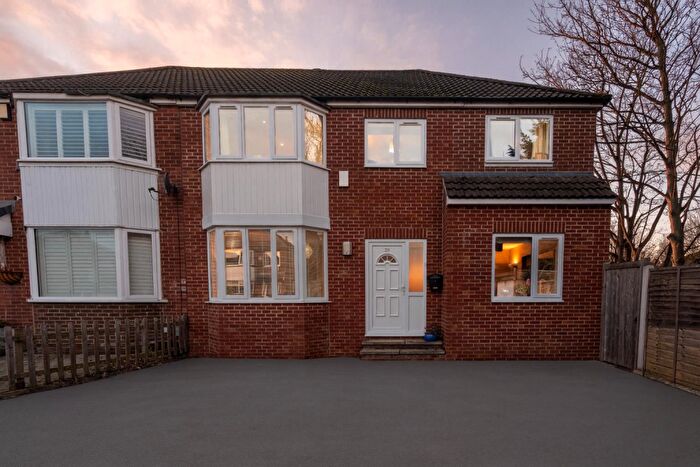 5 Bedroom Semi-Detached House For Sale In Gledhow Grange View, Roundhay, LS8