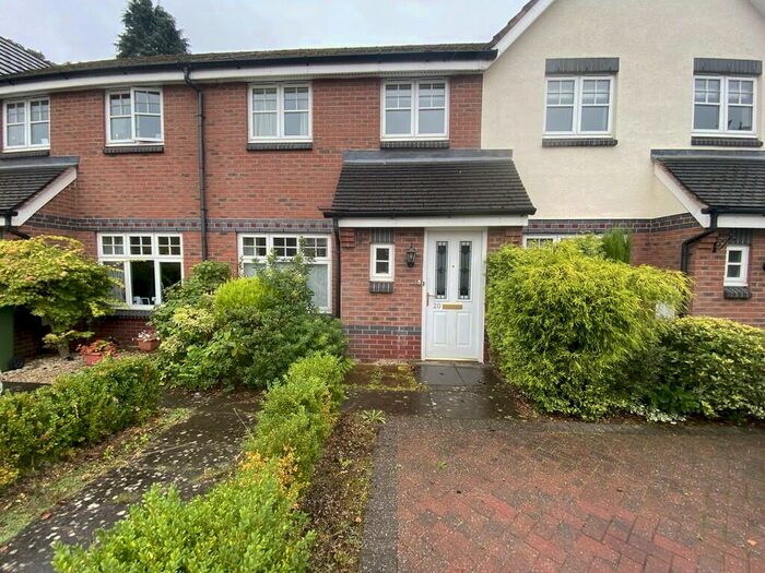 3 Bedroom Terraced House To Rent In Thorpe Court, Solihull, B91