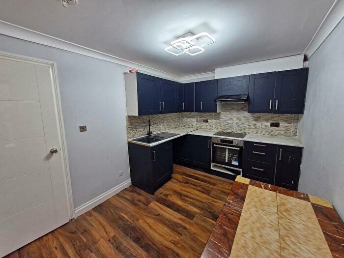 1 Bedroom Flat To Rent In Chequers Lane, Wellingborough, Northants, NN8