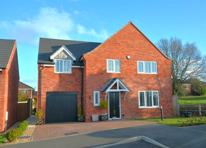 3 Bedroom Detached House For Sale In Ivy Gardens, Bilsthorpe, Newark, NG22
