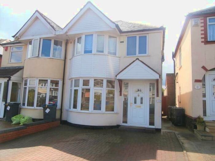 2 Bedroom Semi-Detached House To Rent In Mildenhall Road, Great Barr, Birmingham, B42