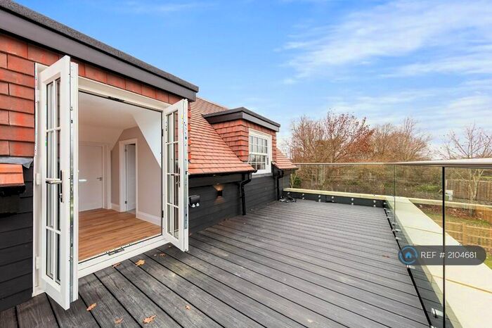 1 Bedroom Flat To Rent In Horsham Road, Beare Green, Dorking, RH5